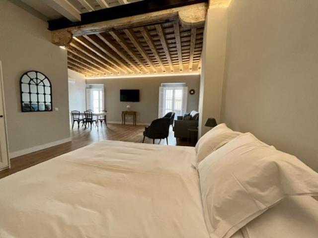 Ti1 Estiloso Loft 120M De La Catedral Tomas De Ibarra Street Sevilha Exterior foto